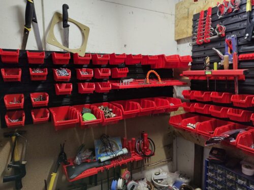 Stěna na nářadí 1728×780 mm – 50 boxů s držáky photo review